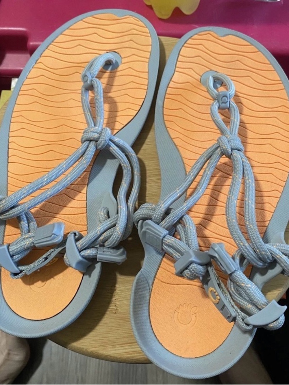 Xero Shoes Aqua Cloud barefoot minimalist sandals. Grey / Orange Women’s 8 EUC!
